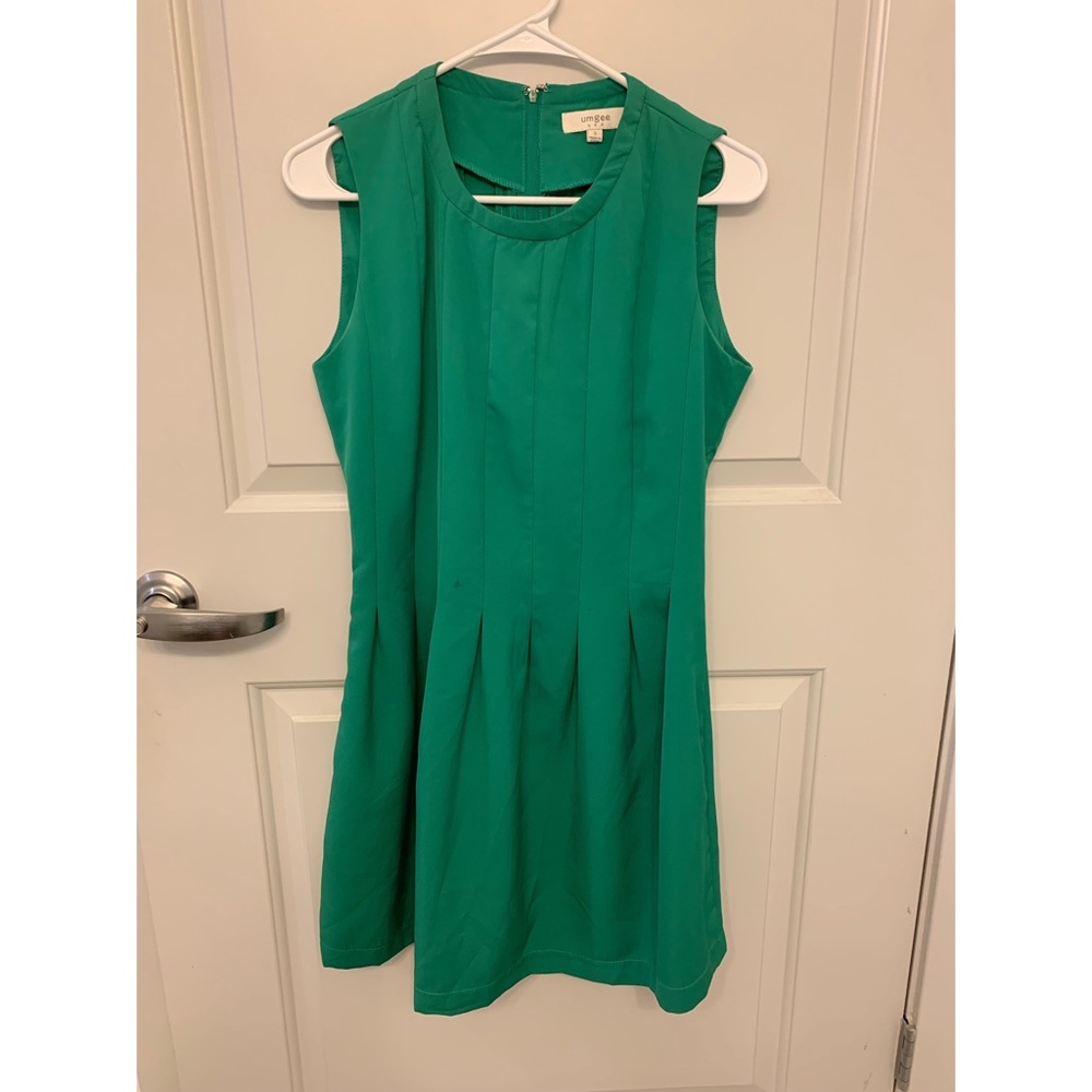 KELLY GREEN boutique dress!